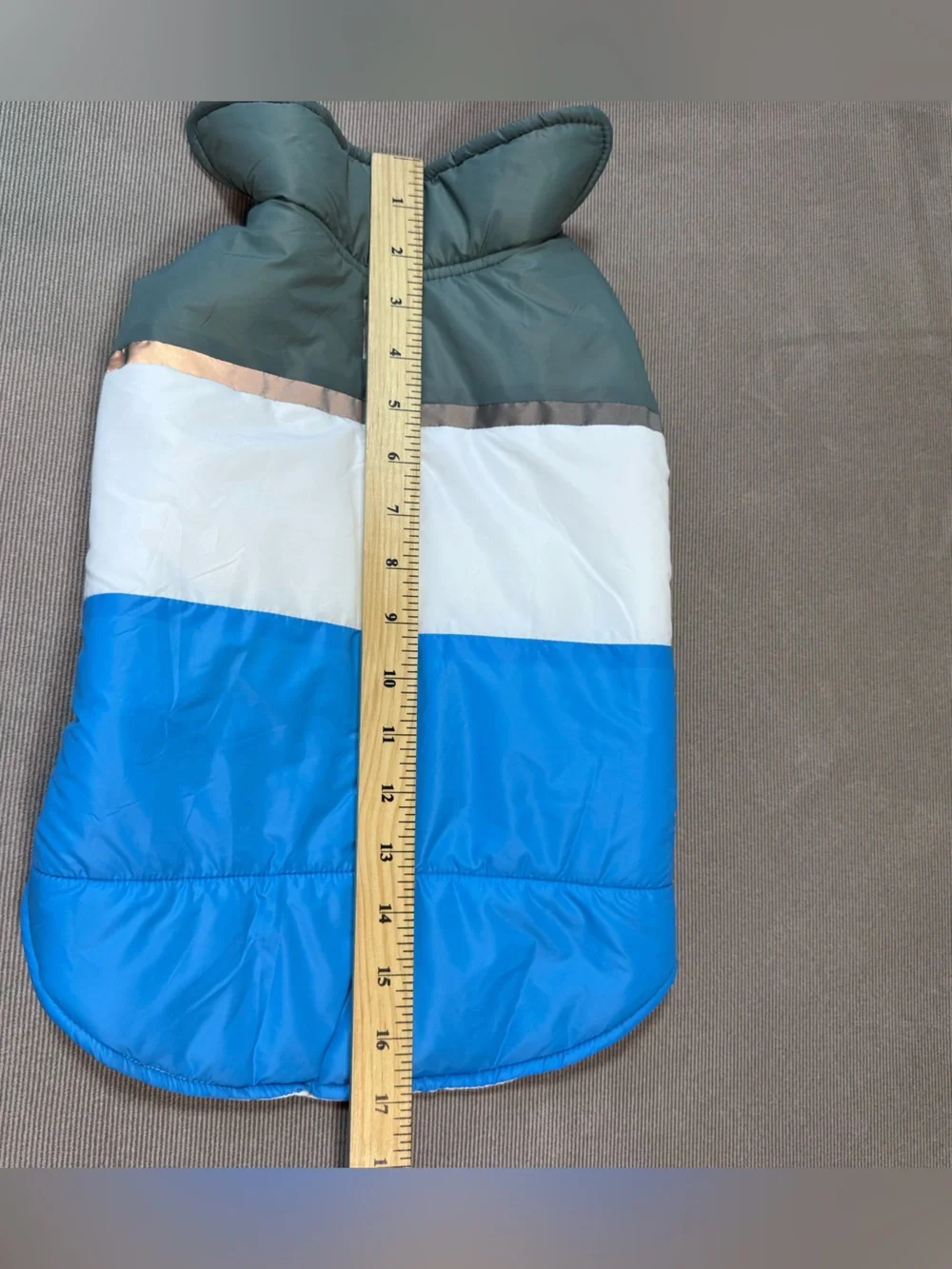 32 Degrees Heat Dog Jacket Puffer Vest Size M Green Blue White Reflective